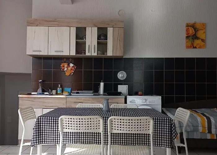 Lägenhet Beus Kursumlija